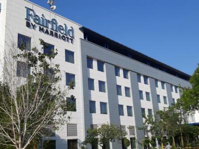 Fairfield By Marriott Ahmedabad Hotel Exterior photo